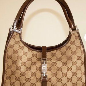 Women Today Want Handbags with a High Future Resale Value – Gucci Jackie  1961 Jacqueline K